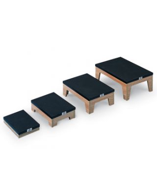Hausmann Model 2410 Nested Footstools